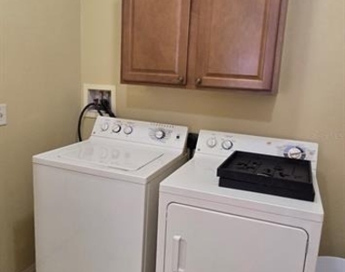3489 Cambria Circle - Photo Thumbnail 14