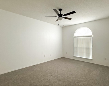 1001 Puget Lane - Photo Thumbnail 13