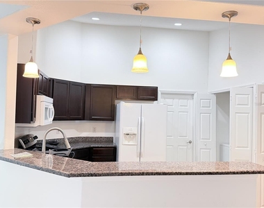 1001 Puget Lane - Photo Thumbnail 5