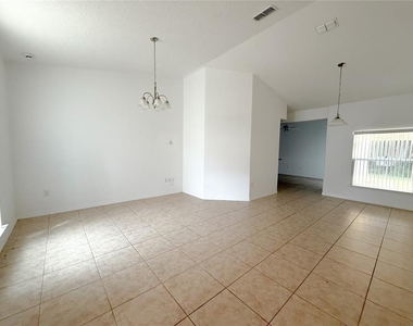 1001 Puget Lane - Photo Thumbnail 1
