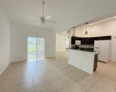 1001 Puget Lane - Photo Thumbnail 6