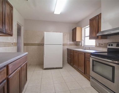 15 N Oxalis Drive - Photo Thumbnail 4