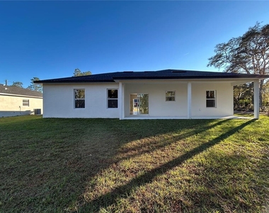 2097 W Hampshire Boulevard - Photo Thumbnail 3