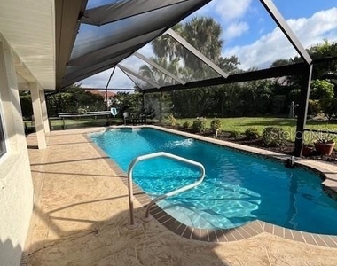 521 Pennyroyal Place - Photo Thumbnail 32