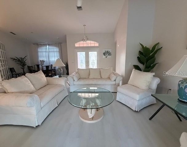 521 Pennyroyal Place - Photo Thumbnail 12