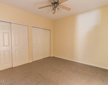 3150 N Yarbrough Drive - Photo Thumbnail 10