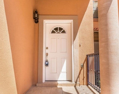 3150 N Yarbrough Drive - Photo Thumbnail 1