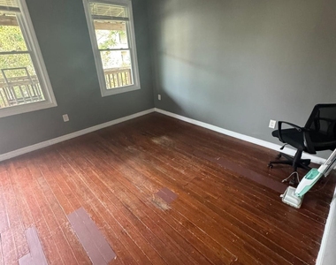 182 Hewitt Street - Photo Thumbnail 2