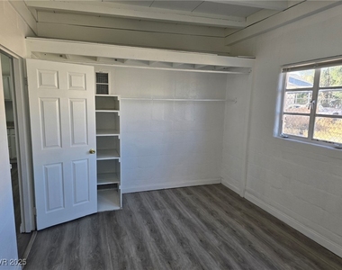 1911 Princeton Street - Photo Thumbnail 7