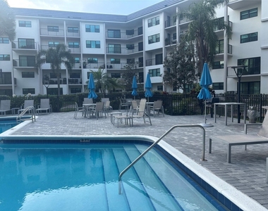 900 River Reach Drive - Photo Thumbnail 15