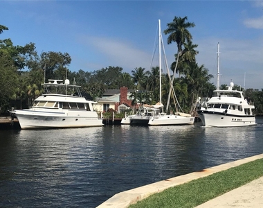 900 River Reach Drive - Photo Thumbnail 18