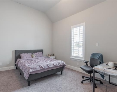 1701 Millsap Lane - Photo Thumbnail 22