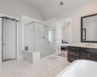 1701 Millsap Lane - Photo Thumbnail 21