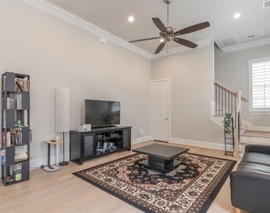 1701 Millsap Lane - Photo Thumbnail 5