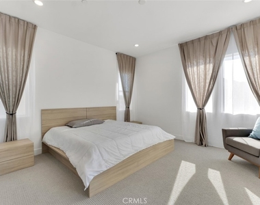26712 Afton Lane - Photo Thumbnail 17