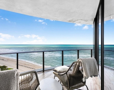 15701 Collins Avenue - Photo Thumbnail 6