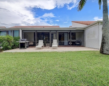 19550 Sawgrass Drive - Photo Thumbnail 23