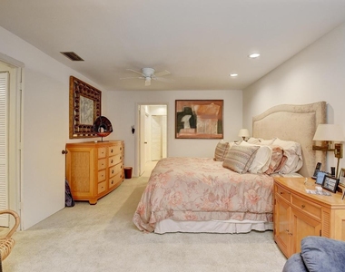 19550 Sawgrass Drive - Photo Thumbnail 12