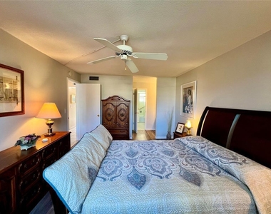 2800 Nw 47th Terrace - Photo Thumbnail 44