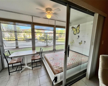 2800 Nw 47th Terrace - Photo Thumbnail 11