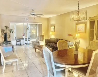 2800 Nw 47th Terrace - Photo Thumbnail 8