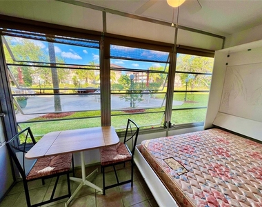 2800 Nw 47th Terrace - Photo Thumbnail 39