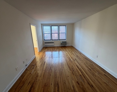 86-15 Ava Place - Photo Thumbnail 10