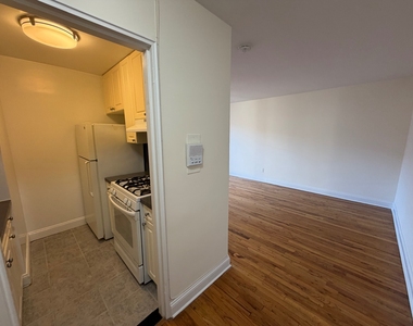 86-15 Ava Place - Photo Thumbnail 6