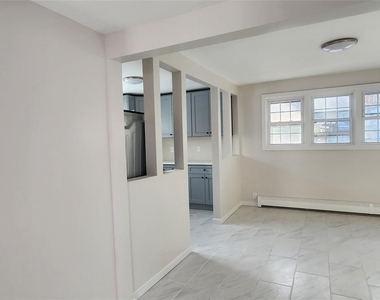 192 Cypress Drive - Photo Thumbnail 3