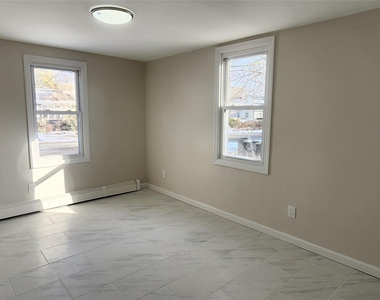 192 Cypress Drive - Photo Thumbnail 7