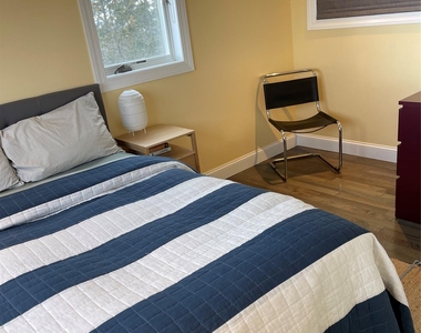 7 Pond Road - Photo Thumbnail 19