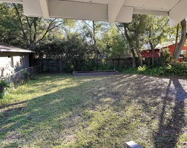 4752 Post Street - Photo Thumbnail 7