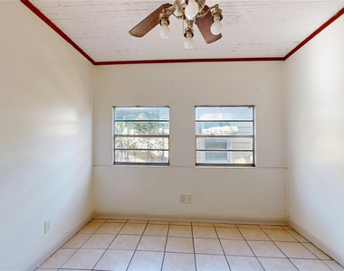 3826 Landa Lane - Photo Thumbnail 12