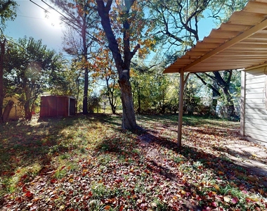 3826 Landa Lane - Photo Thumbnail 32