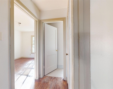 3826 Landa Lane - Photo Thumbnail 18