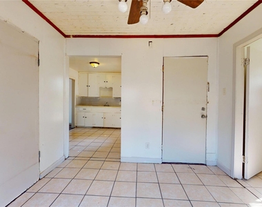 3826 Landa Lane - Photo Thumbnail 11