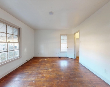 3826 Landa Lane - Photo Thumbnail 27
