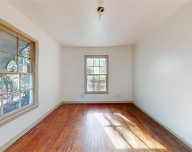 3826 Landa Lane - Photo Thumbnail 23