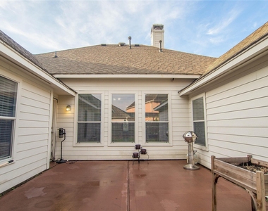8847 Distant Woods Drive - Photo Thumbnail 25