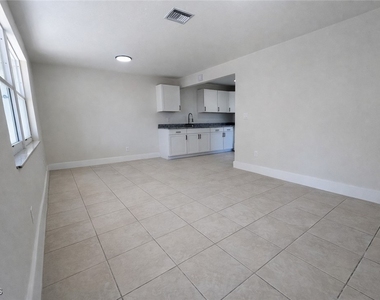 704 Karlov Street - Photo Thumbnail 2