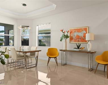 8897 Redonda Drive - Photo Thumbnail 14