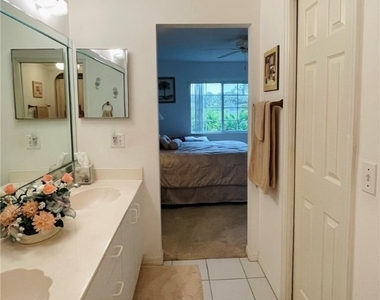 153 Gabriel Circle - Photo Thumbnail 12