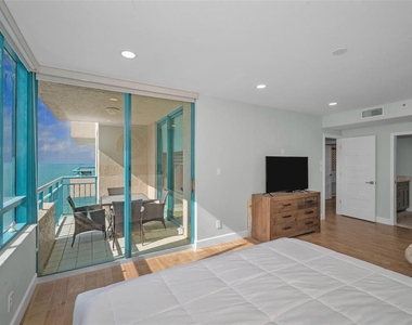 1520 Gulf Boulevard - Photo Thumbnail 28