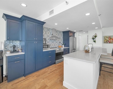 1520 Gulf Boulevard - Photo Thumbnail 23