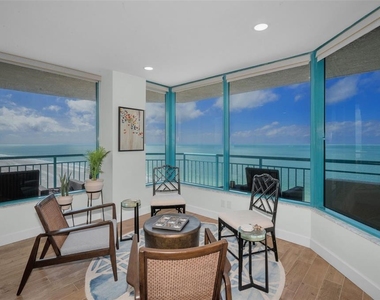 1520 Gulf Boulevard - Photo Thumbnail 3