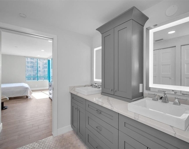 1520 Gulf Boulevard - Photo Thumbnail 30