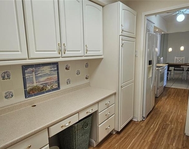 10355 Paradise Boulevard - Photo Thumbnail 9