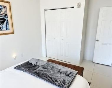 1064 N Tamiami Trail - Photo Thumbnail 14