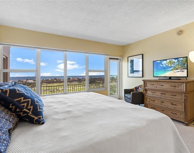 601 Longboat Club Road - Photo Thumbnail 15