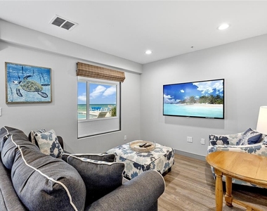 601 Longboat Club Road - Photo Thumbnail 41